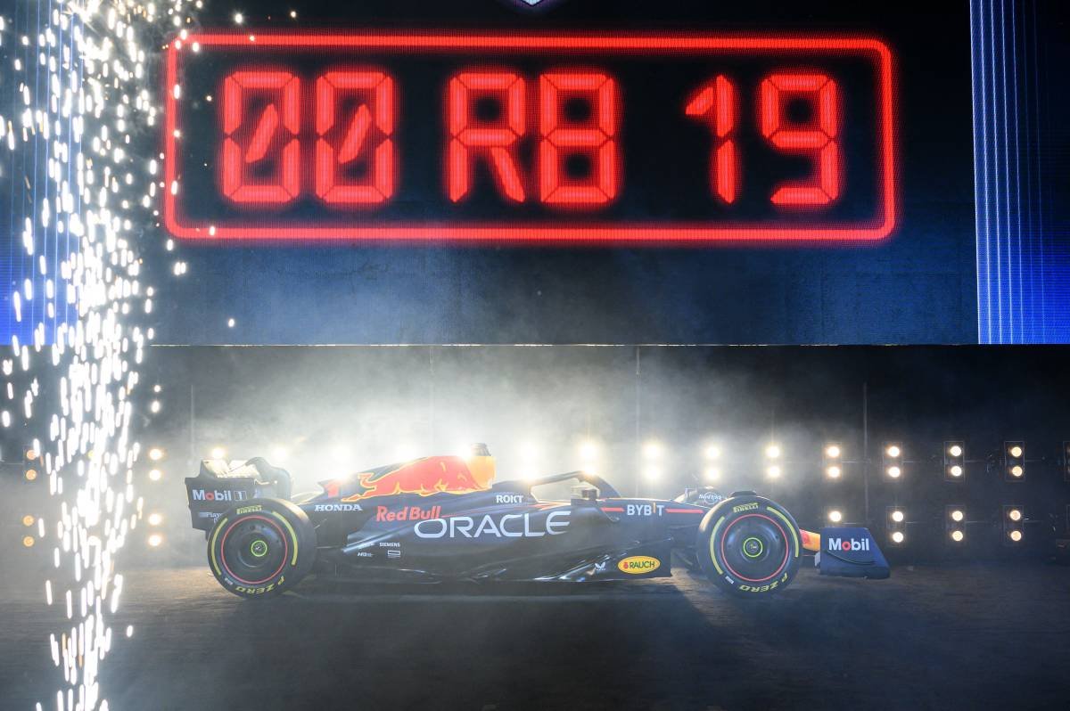 Red Bull apresenta novo carro para a defesa do título de Max