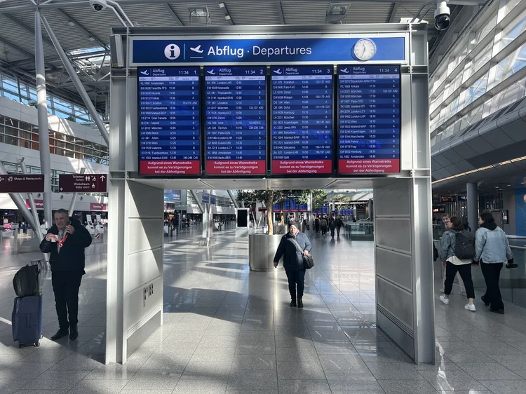 NORD RHINE-WESTPHALIA, GERMANY - FEBRUARY 27: A view from Dusseldorf Airport after more than 205 flights canceled due to strike in Nord Rhine-Westphalia, Germany on February 27, 2023. More than 325 flights have been canceled at the state's two major airports, following the "24-hour warning strike" launched last night. (Photo by Mesut Zeyrek/Anadolu Agency via Getty Images) (Anadolu Agency/Getty Images)