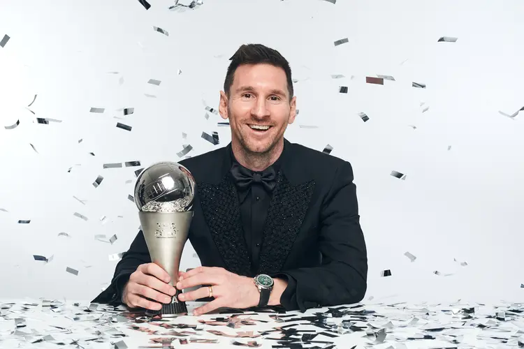 Segundo a BBC, Messi vai assinar por duas temporadas e receber um salário anual de 60 milhões de euros (Michael Regan/Getty Images)