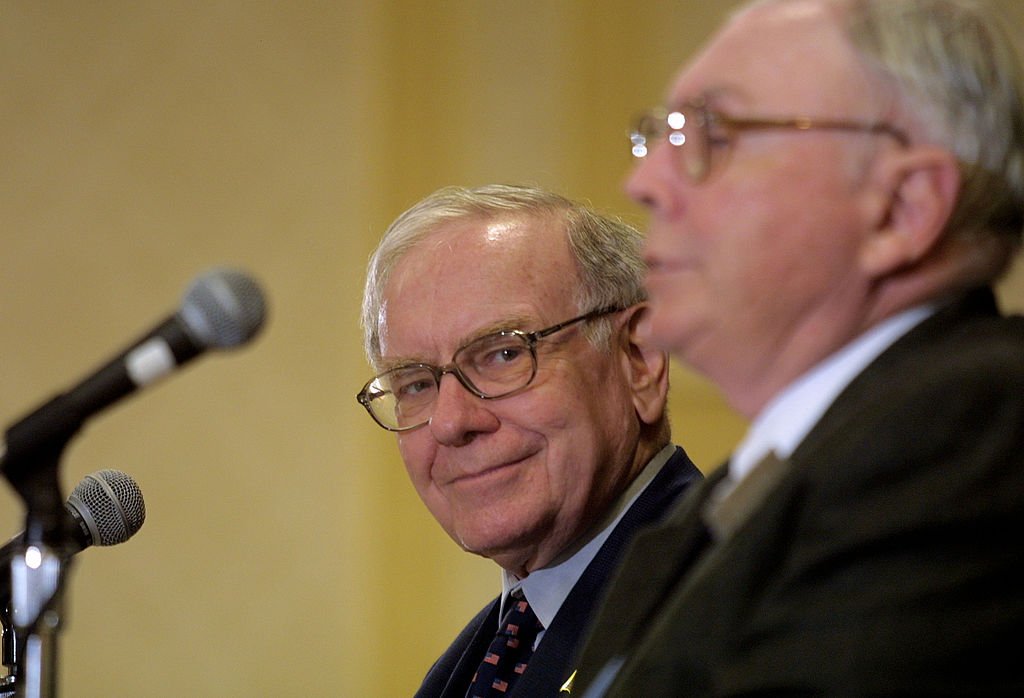 Warren Buffett e Charlie Munger (Eric Francis//Getty Images)