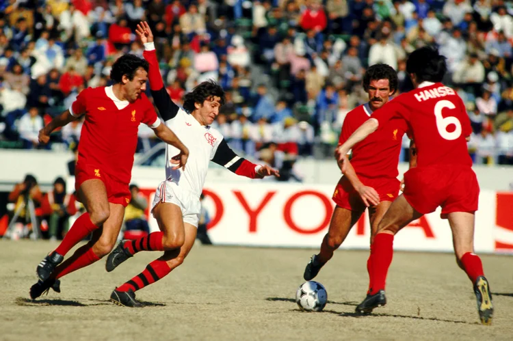 Flamengo no Mundial: a equipe enfrentou o Liverpool duas vezes, com uma vitória e uma derrota. (Peter Robinson/Getty Images)