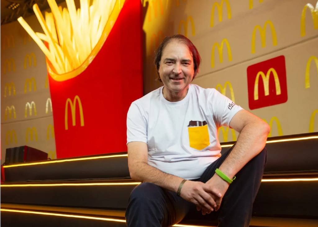 4.000 novas vagas: Quando McDonald's cresce, gera impacto e formação para jovens, diz CEO