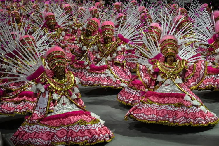 Carnaval 2023: desfile da Rosas de Ouro (NELSON ALMEIDA /AFP/ Colaborador/Getty Images)