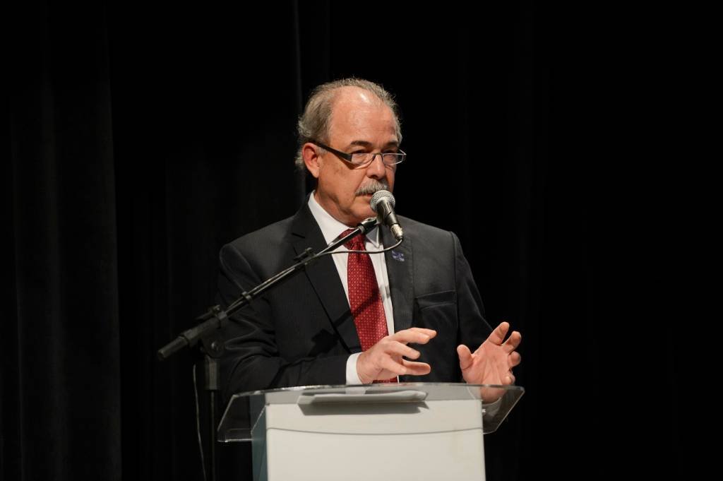 O presidente do Banco Nacional de Desenvolvimento Econômico e Social (BNDES), Aloizio Mercadante durante discurso de sua posse, no Rio de Janeiro (Tomaz Silva/Agência Brasil)