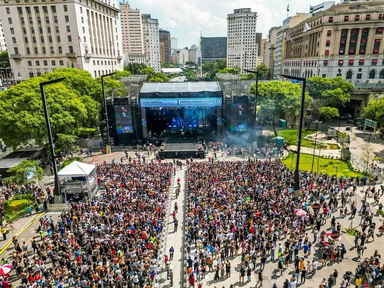 Anhangabaú: Entre as atrações já anunciadas, estão a cantora americana Lana Del Rey e a banda britânica Florence + The Machine, que irão se apresentar no Vale do Anhangabaú em maio (Prefeitura SP/Divulgação)