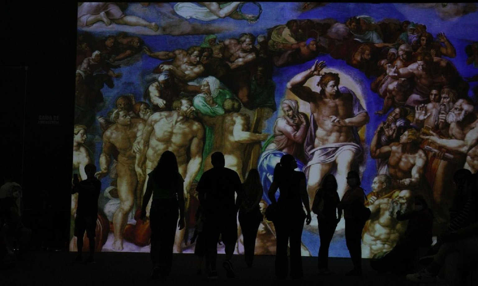 Exposição imersiva Michelangelo: O Mestre da Capela Sistina no MIS Experience