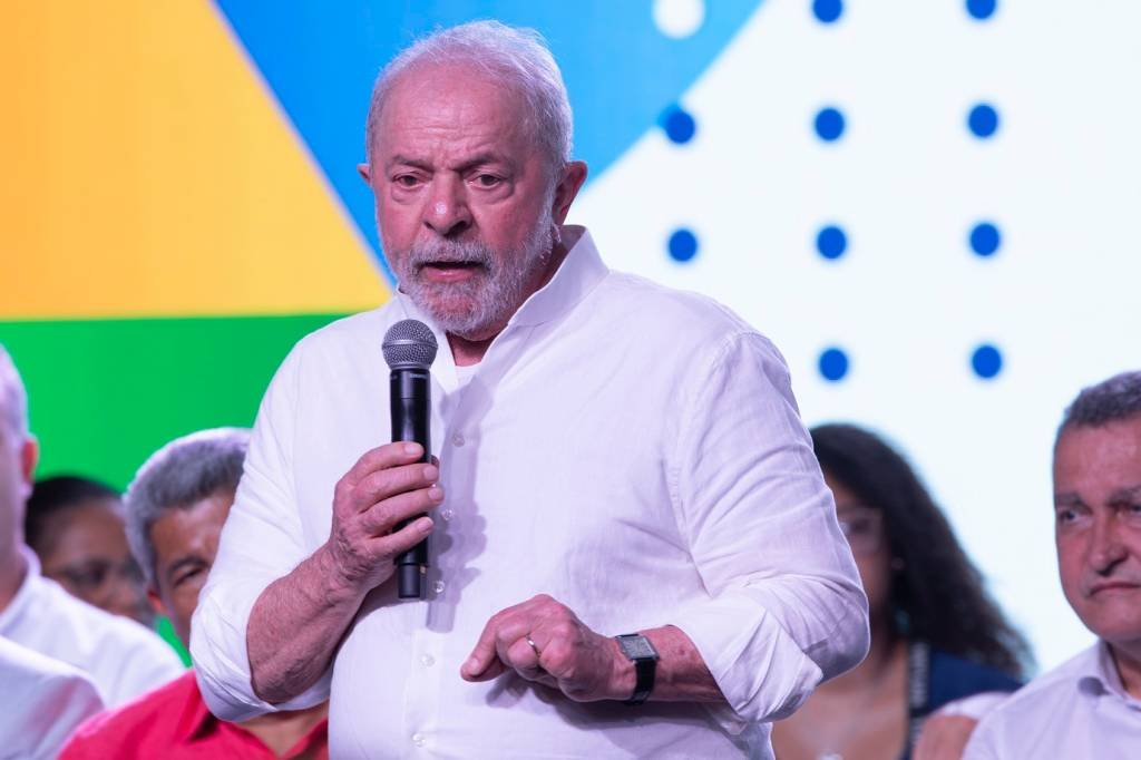 Pastore: "Populistas, Lula e Bolsonaro erram na economia"