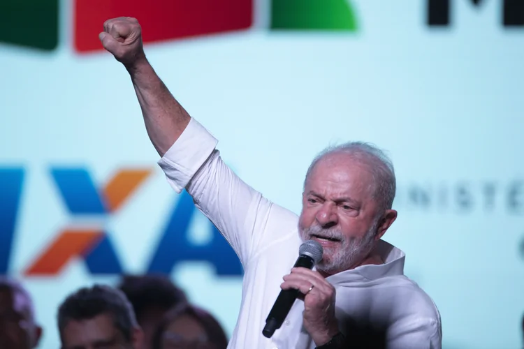 Santo Amaro da Purificação (BA), 14/02/2023 - O presidente Luiz Inacio Lula da Silva, discursa durante o lançamento do novo programa Minha Casa Minha Vida e entrega de empreendimentos do programa em Santo Amaro (BA).
Foto: Joédson Alves/Agência Brasil (Joédson Alves/Agência Brasil)