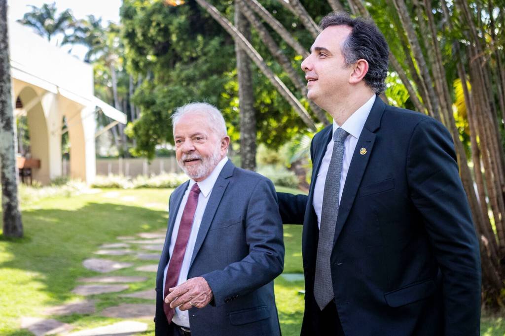 Lula e Pacheco: Campos Neto deve ir à Câmara explicar motivo por trás da alta de juros (Pedro Gontijo/Agência Senado)