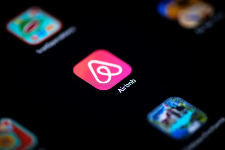 Hosts do Airbnb têm investigado a vida de quem pretende alugar propriedades no aplicativo. (AFP/AFP Photo)