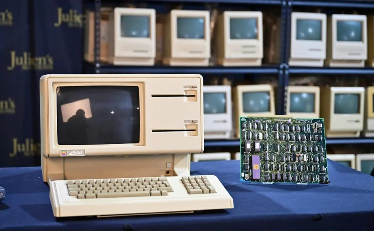 Apple: O leilão ocorre em um contexto de grande interesse em itens antigos da marca (AFP/AFP Photo)