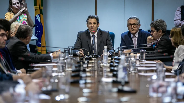 Fernando Haddad: ministro esclareceu que não havia mais prazo para decisão de reonerar os impostos (Ministério da Fazenda/Flickr)
