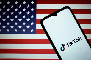 Imagem referente à matéria: TikTok e Facebook aprovaram publicidade com desinformação sobre eleições nos EUA, segundo ONG