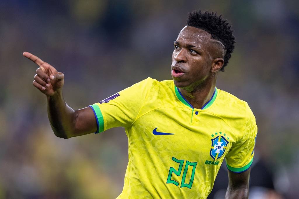 Iniciando um novo ciclo até a próxima Copa do Mundo, a seleção brasileira entra em campo tentando apagar a eliminação para a Croácia (Simon Bruty/Getty Images)
