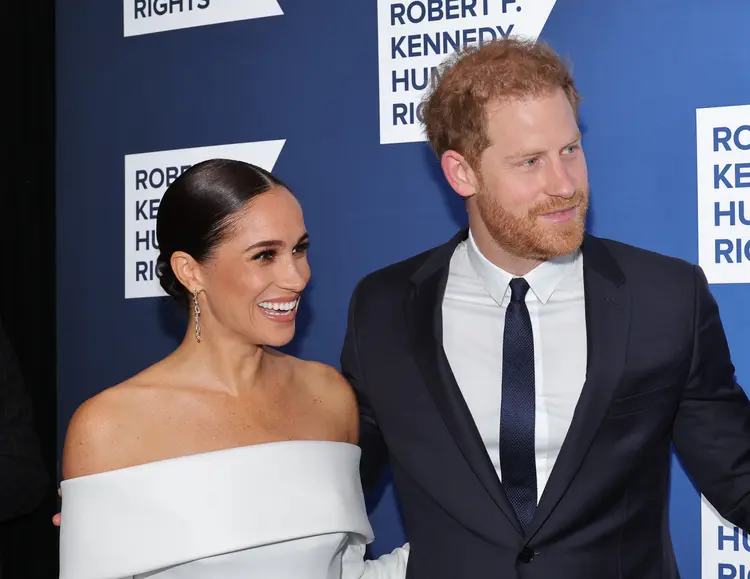 Megan e Harry: príncipe vai sozinho à coroação do pai (Mike Coppola/Getty Images)