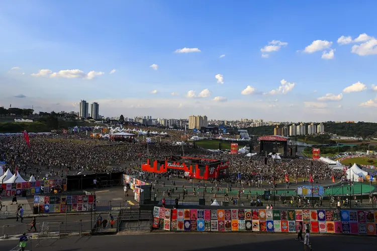 SAO PAULO, BRAZIL - MARCH 26: A general view of the atmosphere during day three of Lollapalooza Brazil at Autodromo de Interlagos on March 26, 2023 in Sao Paulo, Brazil. (Photo by Buda Mendes/Getty Images) (Buda Mendes/Getty Images)