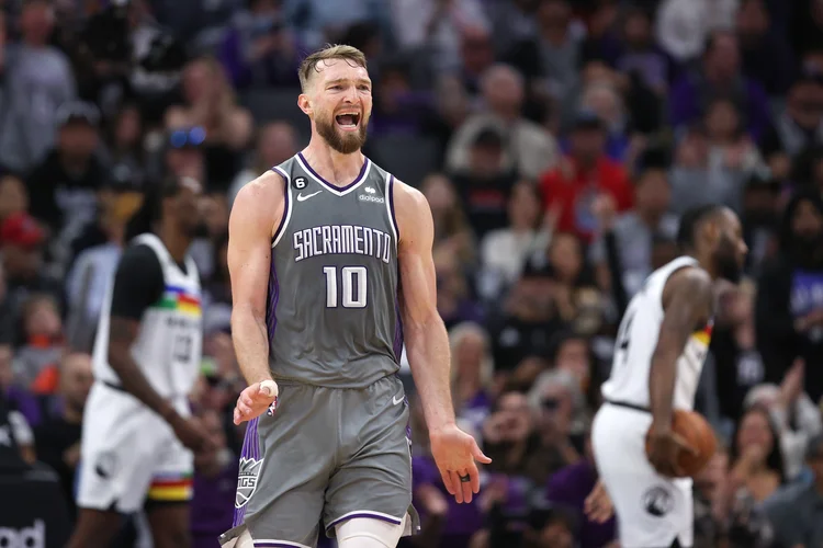 SACRAMENTO, CALIFORNIA - MARCH 27: Domantas Sabonis #10 of the Sacramento Kings reacts during their game against the Minnesota Timberwolves in the second half at Golden 1 Center on March 27, 2023 in Sacramento, California. NOTE TO USER: User expressly acknowledges and agrees that, by downloading and or using this photograph, User is consenting to the terms and conditions of the Getty Images License Agreement.  (Photo by Ezra Shaw/Getty Images) (Ezra Shaw/Getty Images)