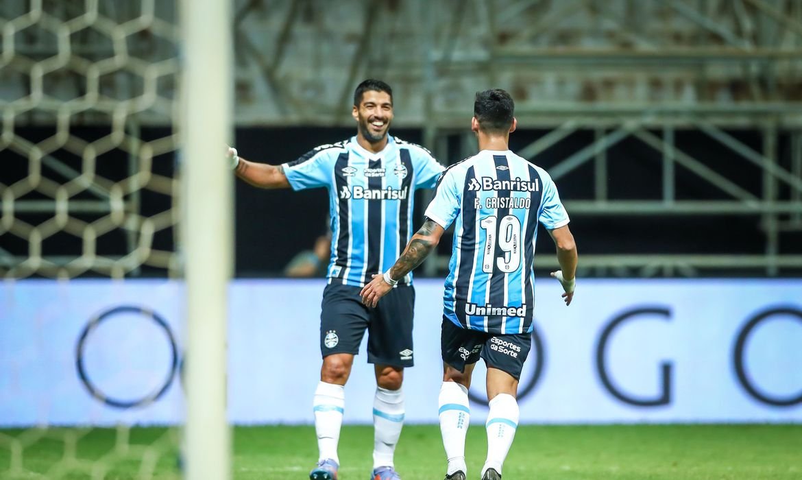 O Grêmio ocupa o 8º lugar, com 2196 pontos