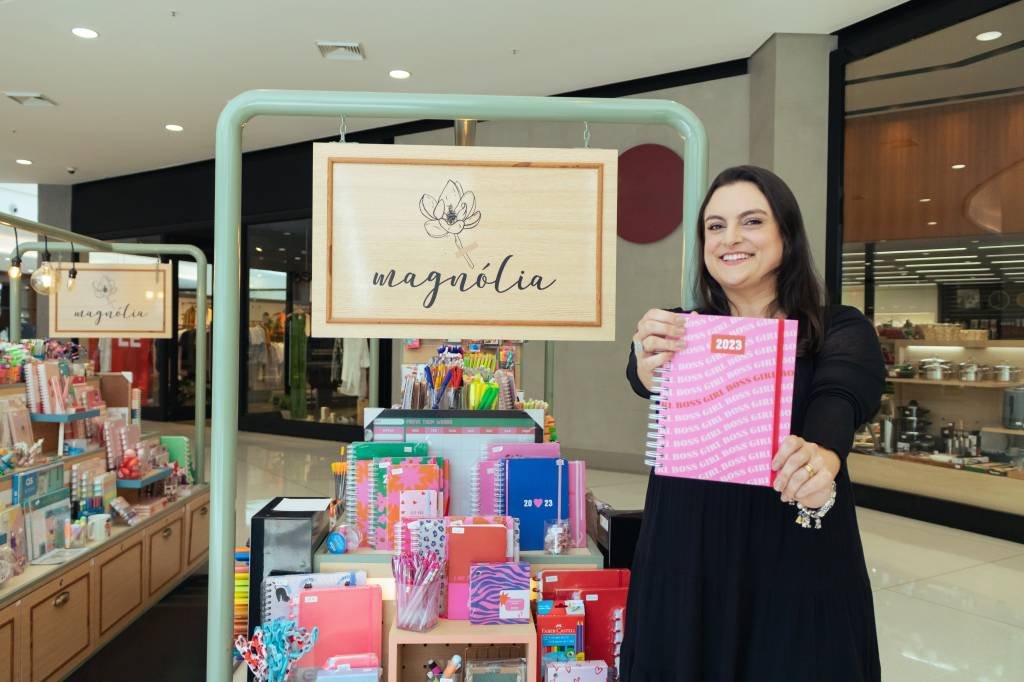 Julia Hueb sócia-fundadora, CMO e diretora criativa _ Magnólia Papelaria Divulgação