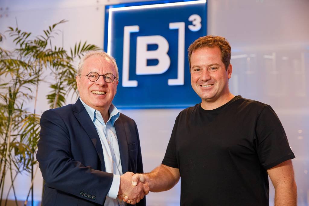 Nils Robert Persson, da Vermiculus, e Pedro Meduna, L4 Venture Builder: investimento aumenta relação entre B3 e startup sueca (L4 Venture Builder/Divulgação)