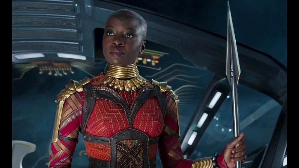 Okoye-estara-na-serie-Wakanda