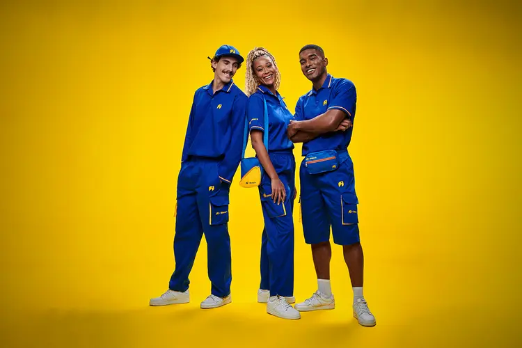 Novos uniformes Posto Ipiranga: marca de streetwear Baw Clothing cria nova coleção (Baw/Divulgação)