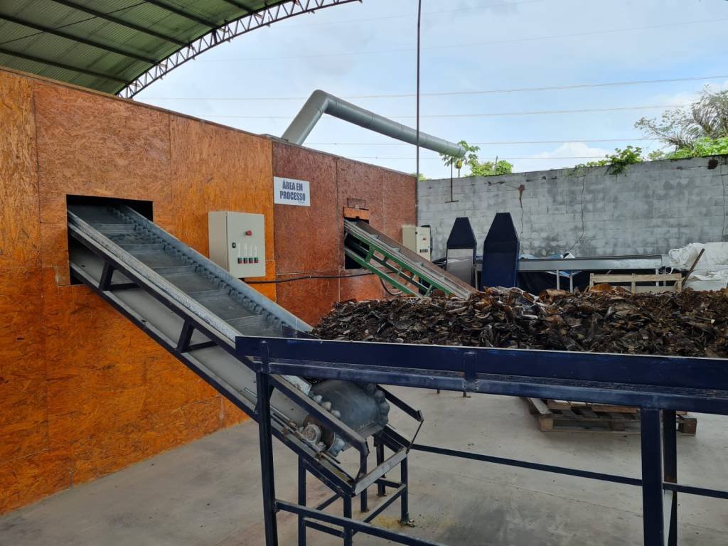 Centro de reciclagem do vidro no Amazonas (Eureciclo/Divulgação)