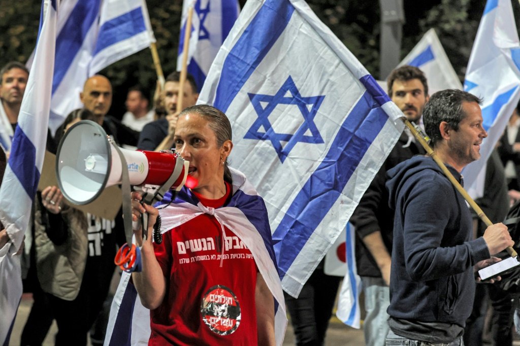 Greve geral convocada em Israel para protestar contra reforma judicial de Netanyahu