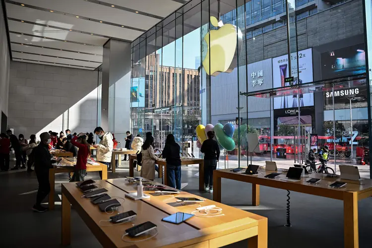 Loja da Apple em Shangai: vendas em queda  (Foto/Bloomberg)