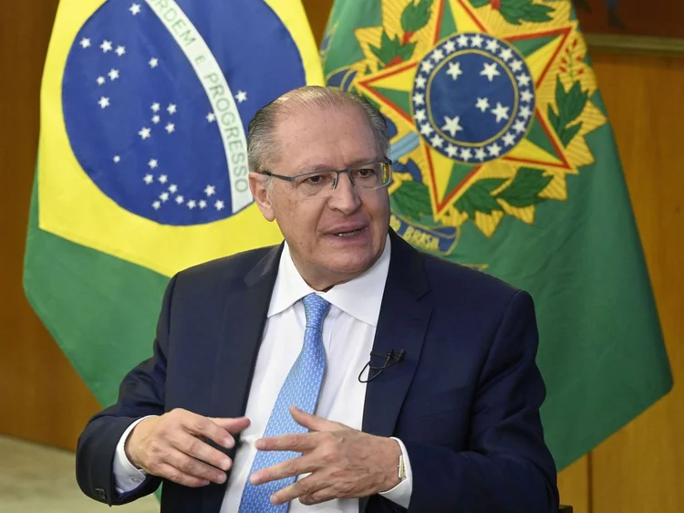 Na avaliação do vice-presidente da República e ministro do MDIC, Geraldo Alckmin, os novos prazos e o teto de juros ajudarão a ampliar o acesso ao crédito dessas empresas (Cadu Gomes / VPR/Agência Brasil)