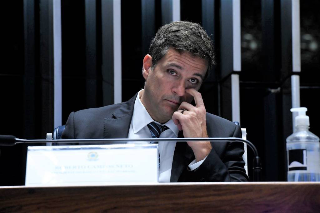 Lindbergh Farias denuncia Campos Neto à Comissão de Ética da Presidência