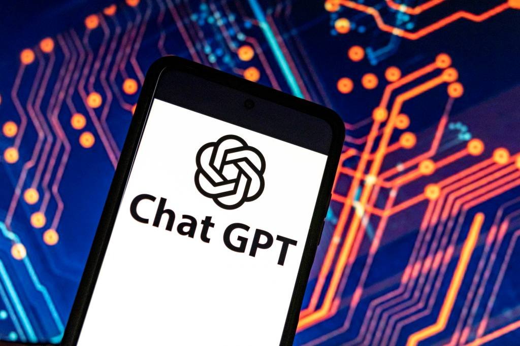 ChatGPT exige cuidados ao ser usado como ferramenta de pesquisa (Nicolas Economou/NurPhoto/Getty Images)