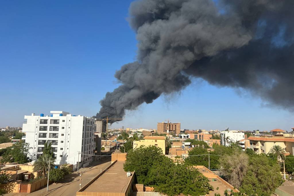 Generais concordam com cessar-fogo no Sudão após trégua fracassar