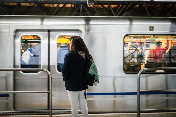 13 estações de metrô em SP aceitam cartão por aproximação; veja quais