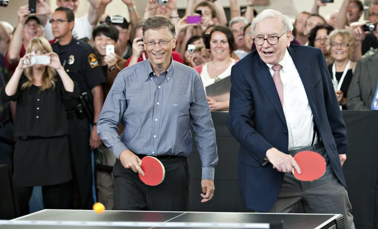 Gates e Buffett: bilionários são amigos de longa data (Daniel Acker/Bloomberg via/Getty Images)