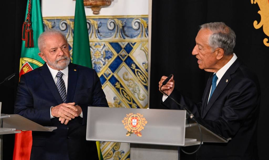 "Eu nunca igualei Rússia e Ucrânia", diz Lula em Portugal