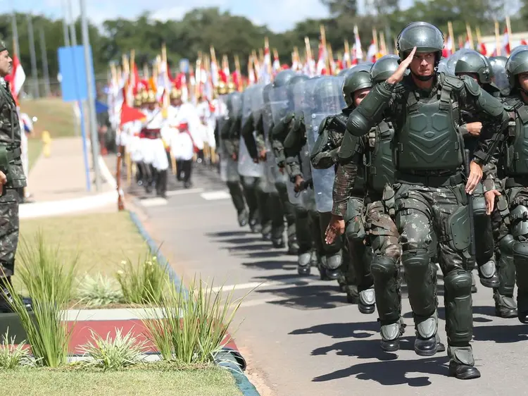 A troca no Comando Militar do Planalto aconteceu já que integrantes do Palácio do Planalto acreditavam ter havido uma leniência do general (José Cruz/Agência Brasil)
