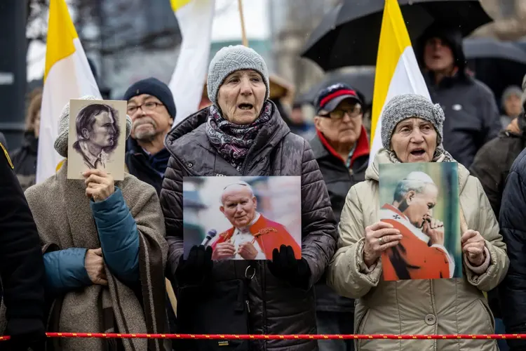 O ministro da Defesa polonês, Mariusz Blaszczak, esteve presente (AFP/AFP Photo)