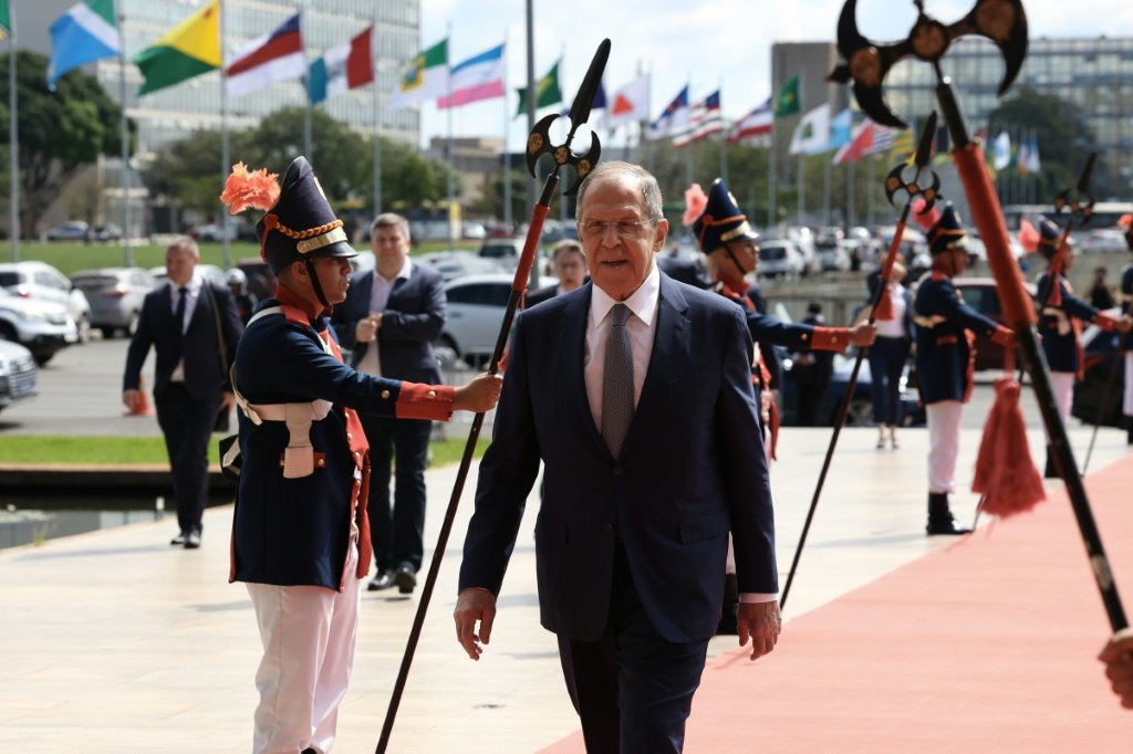 Chanceler russo 'agradece' esforços do Brasil para paz na Ucrânia