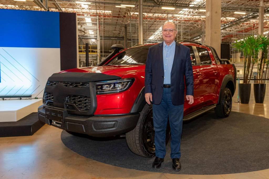 O vice-presidente Geraldo Alckmin em evento na fábrica da GWM em Iracemápolis