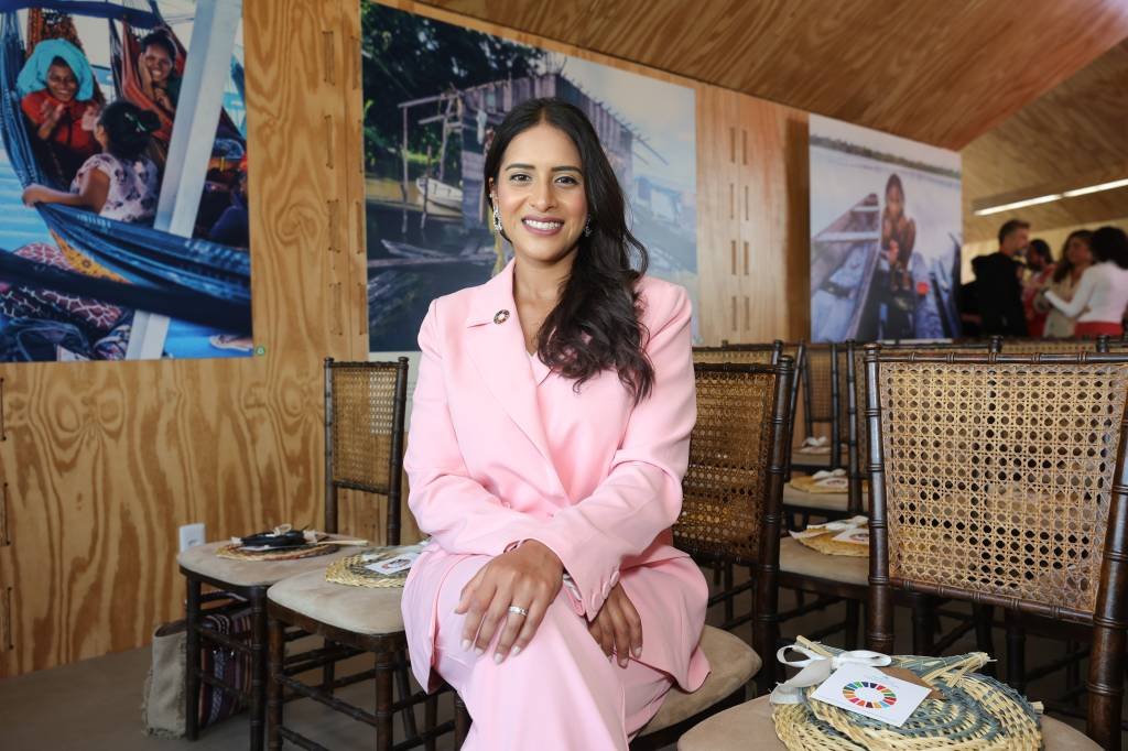 Na foto: Jakhya Rahman-Corey, diretora da Swarovski Foundation Na foto: Jakhya Rahman-Corey, diretora da Swarovski Foundation