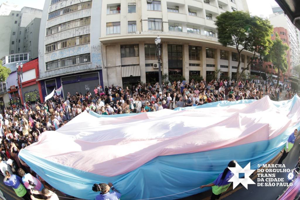 Marcha e Feira trans buscam apoio: ações de orgulho LGBTI+ precisam ir além do G, diz Pri Bertucci