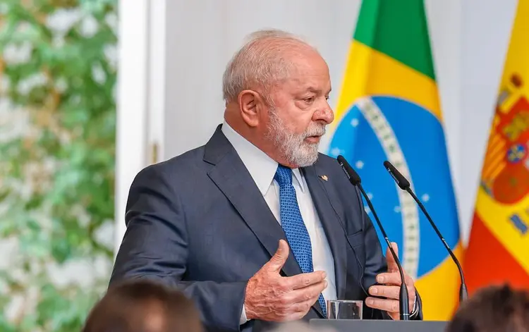 Lula: presidente sancionou lei que destina verba ao Bolsa Família.  (Ricardo Stuckert/ Twitter/Reprodução)