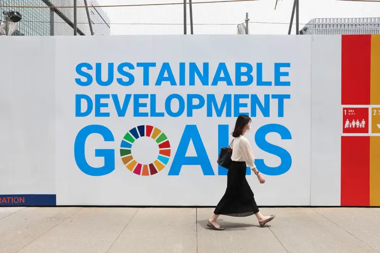 Metas criadas em 2015 devem ser alcançado pelas nações até 2030 para um planeta mais sustentável (SOPA Images/Getty Images)