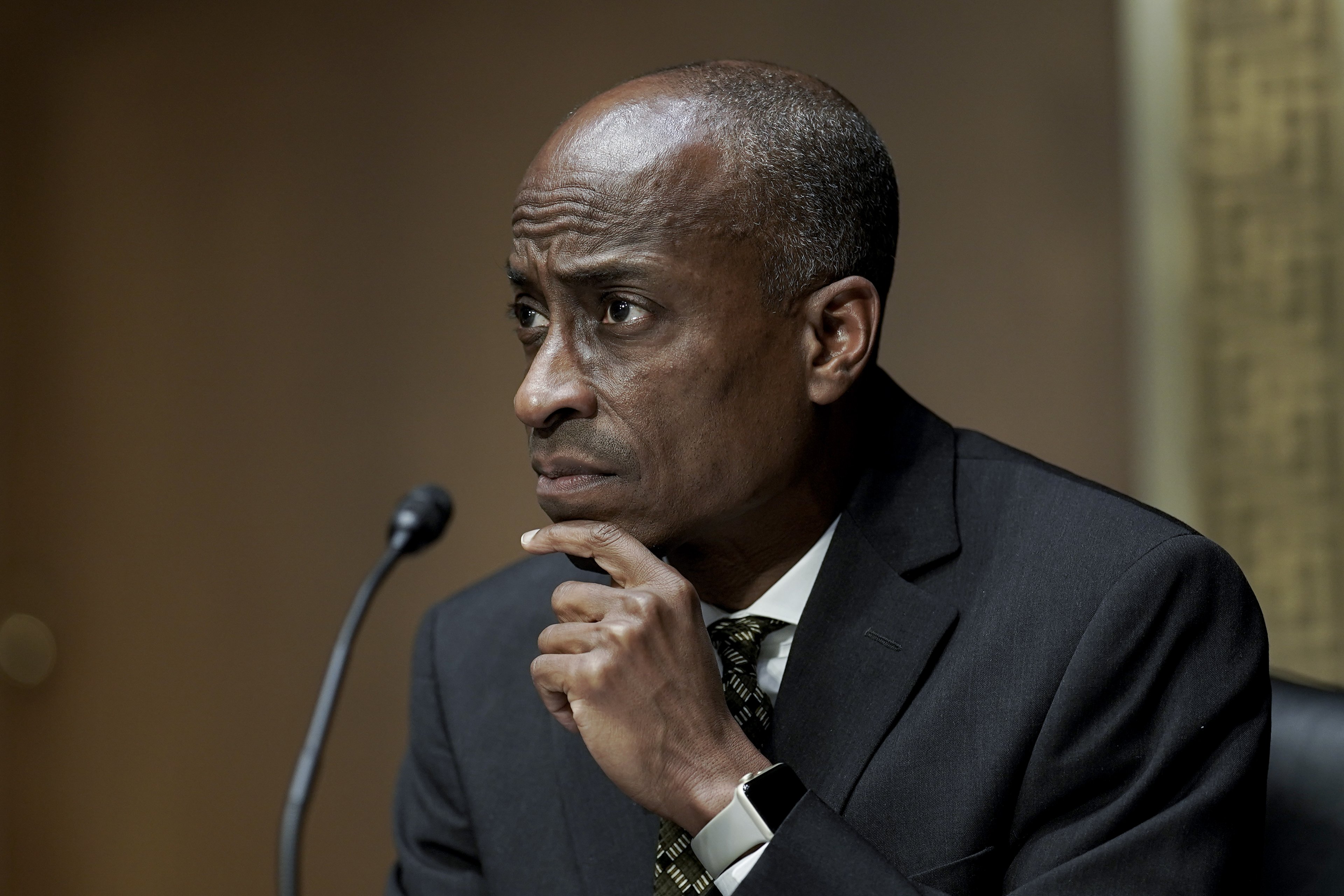 Nos EUA, Biden indica Philip Jefferson para vice do Fed e Adriana Kugler como diretora