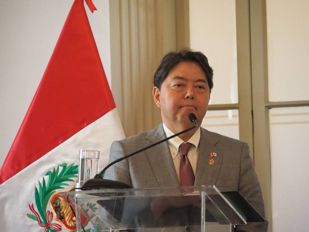 Chanceler do Japão diz ter esperança na reforma tributária brasileira para elevar investimentos