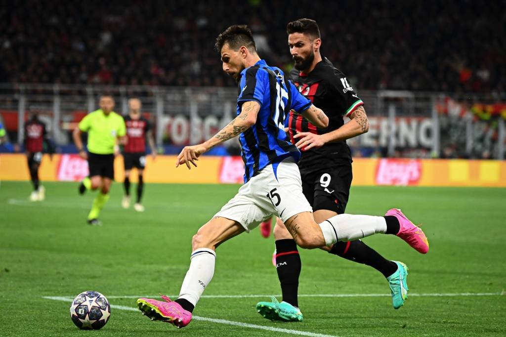 Após vencer por 2 a 0 no jogo de ida, a Internazionale precisa apenas de um empate, ou derrota por 1 gol de diferença, para se classificar (Anadolu Agency/Getty Images)