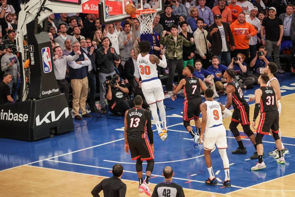 Miami Heat x New York Knicks: veja horário e onde assistir ao vivo o jogo dos playoffs da NBA