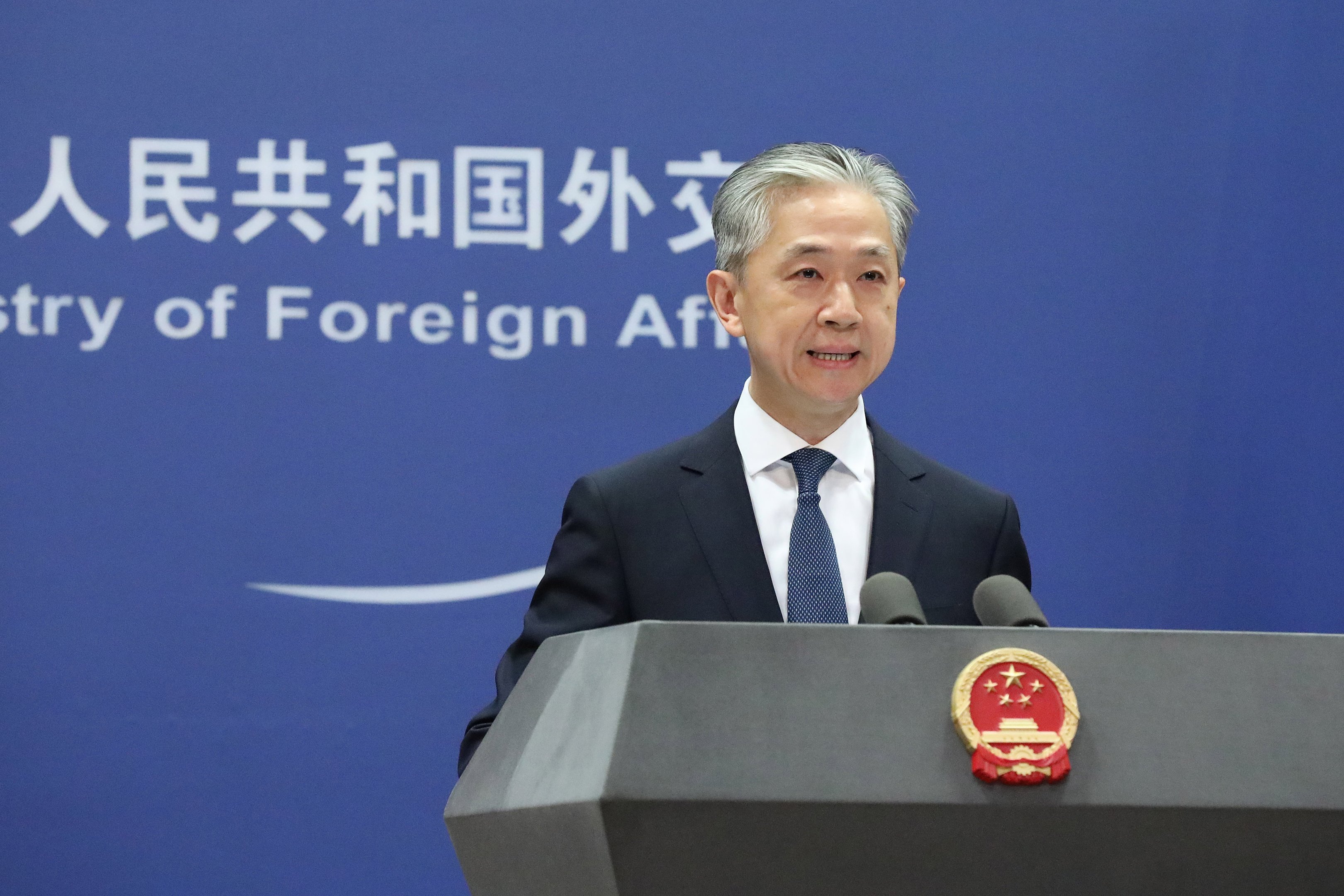 Porta-voz chinês alerta sobre riscos de plano de sanções da UE por conta de relação com Rússia