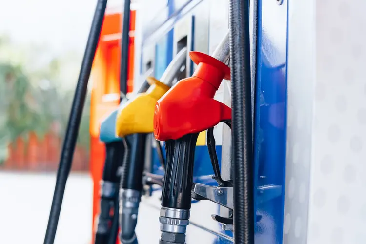 Abicom: os preços praticados pela Petrobras para o diesel estão 8% mais baratos no mercado interno na comparação com o Golfo do México, e da gasolina, 4% menor (Supachai Panyaviwat/Getty Images)